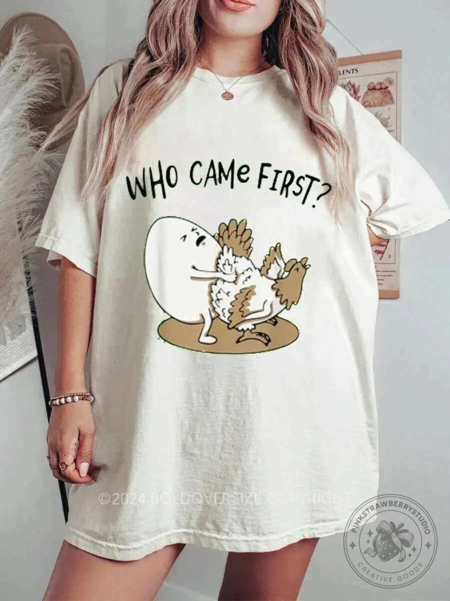 Who Came First Chicken Or Egg Funny Cartoon Graphic T-Shirt