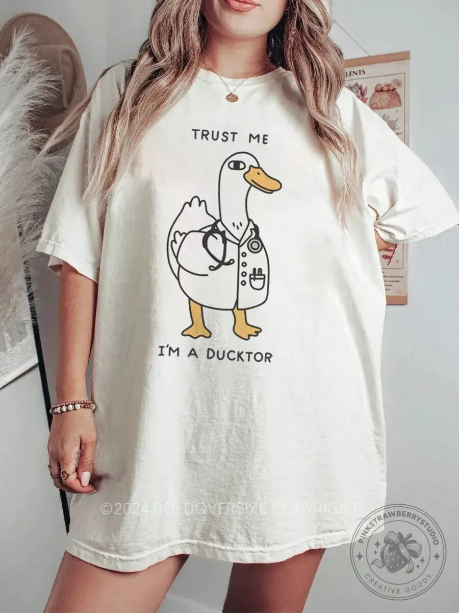 Funny Ducktor Duck Doctor Trust Me I'm A Ducktor T-Shirt